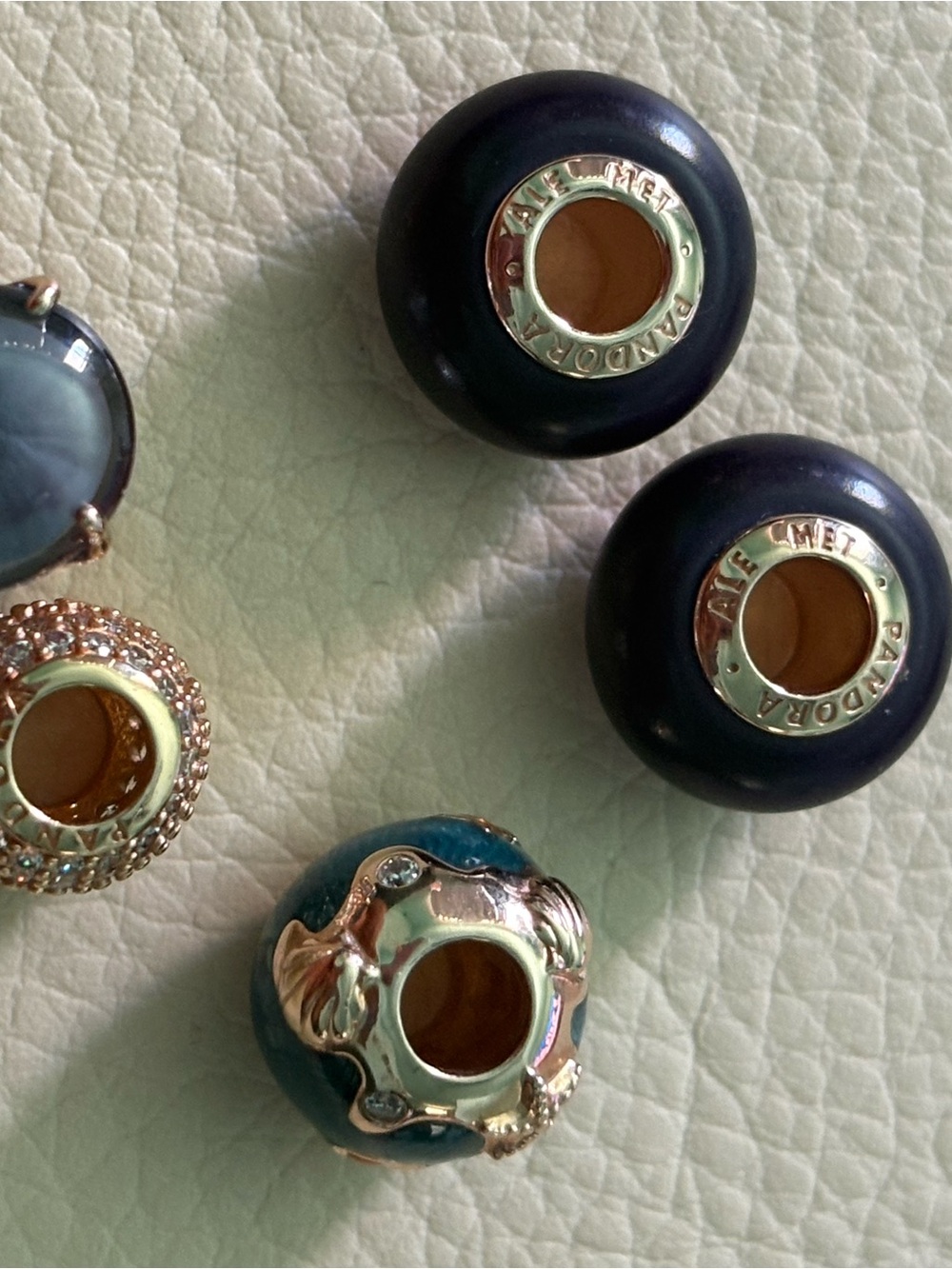 Pandora rose gold bundle Deep Blue and Teal Glass Charm Bracelet - Picture 4 of 4